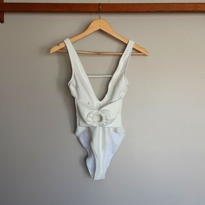 Cupshe One Piece Swimsuit White XS